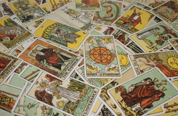 Les mystères de l’ésotérisme : un monde caché à découvrir