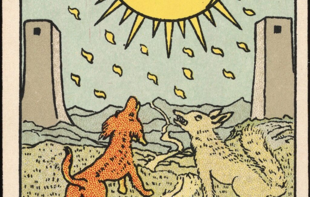 La Lune (XVIII) au tarot : signification, symbolique et interprétation de l&rsquo;arcane des rêves et des illusions