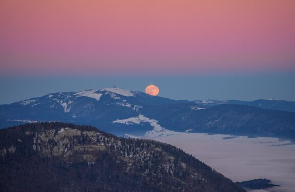 Pleine lune du chasseur du 26 octobre 2026 : date, origine du nom et symbolique en astrologie